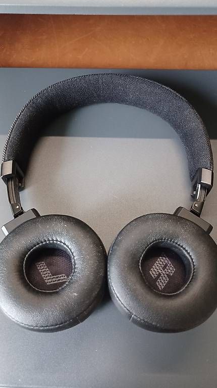 Kopfhörer: Kopfhörer Bluetooth JBL – Gebraucht aus Pfäffikon SZ von jsthi 2