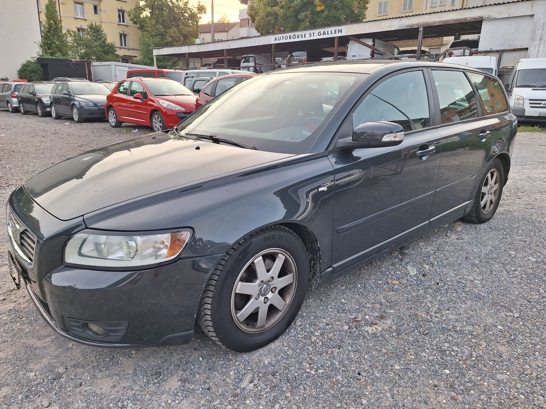 Volvo Automobili: Volvo V50 1.6D – Usato da St. Gallen venduto da AutoSG 3