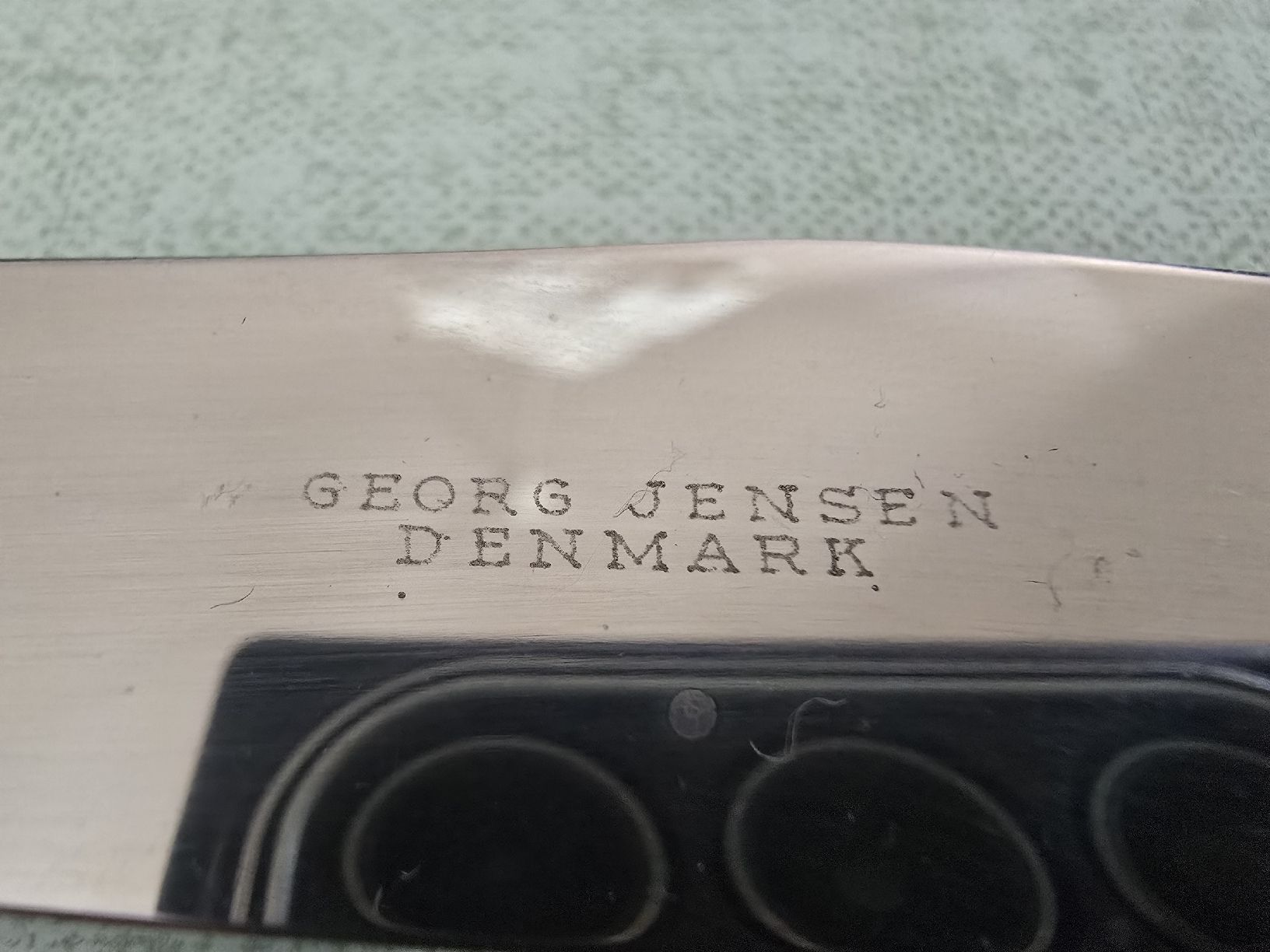Jensen Set di posate: Scroll by Georg Jensen Sterling Silver Regular Knife 19.5cm – Nuovo (secondo la descrizione) da Satigny venduto da Baazarbaron 3