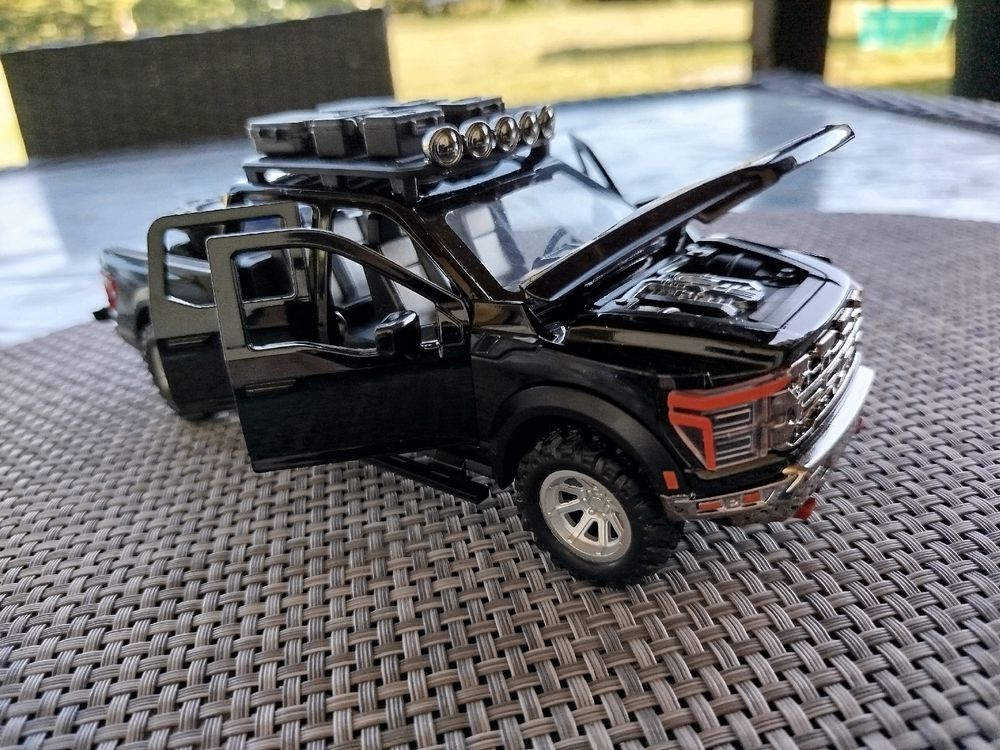 Miniature Ford F-150 Raptor noir - Collectionneur! 1/24 (D'occasion) à ...