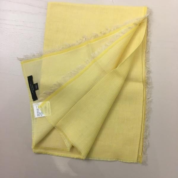 Max Mara Foulards, Tücher & Schals: Max Mara Weekend Schal Viscose Modal BW Mix, hell gelb – Neu und originalverpackt aus Zürich von rar_b2y9