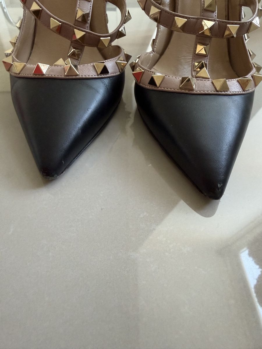 Valentino Damenschuhe: Valentino Garavani Rockstud Pumps Gr 37 – Gebraucht aus Zug von miami88mami 2