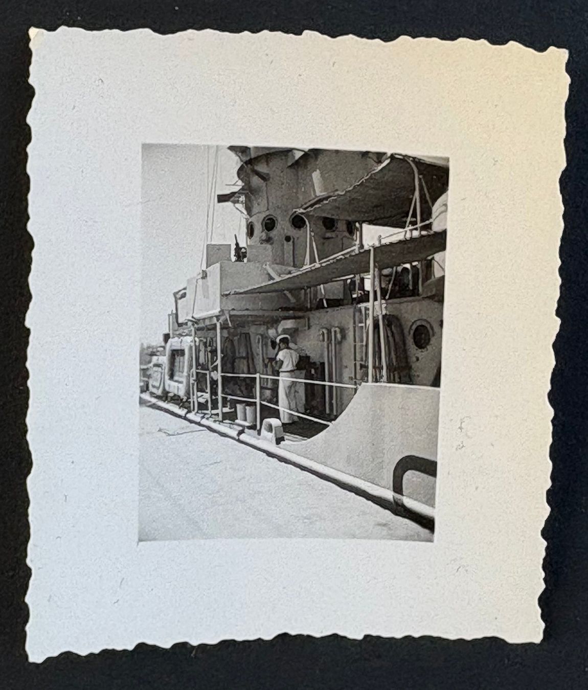 Foto & Immagini: ANTIKES FOTO KRIEGSSCHIFF – Usato da Ostermundigen venduto da Kari1937