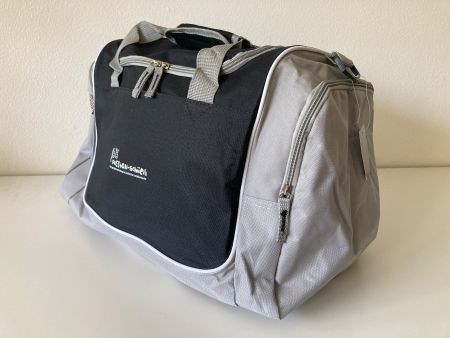 Sporttasche / Reisetasche, Grau/Schwarz - Neu!