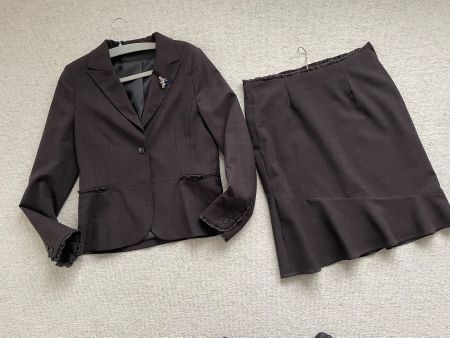 Deux Pieces 38/40 dunkelbraun fein kariert