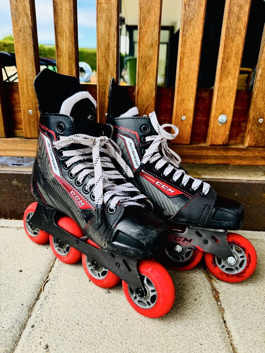 Ccm Patins à roul. & inline: CCM Jetspeed 260r Inlineskates – D'occasion à Moosseedorf par mswalker