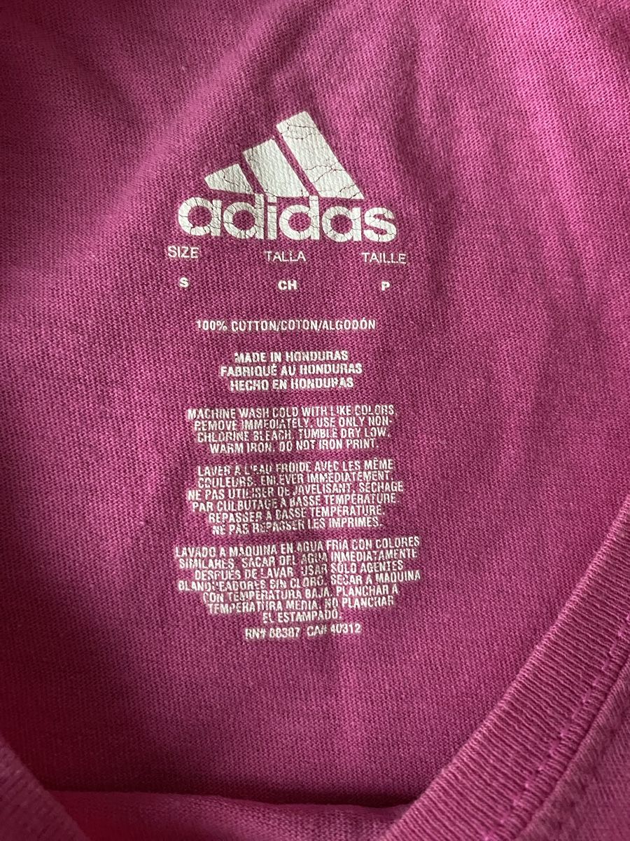 Adidas T-Shirts: Adidas T-shirt S 100% Baumwolle – Gebraucht aus Gümligen von zeusone1 1