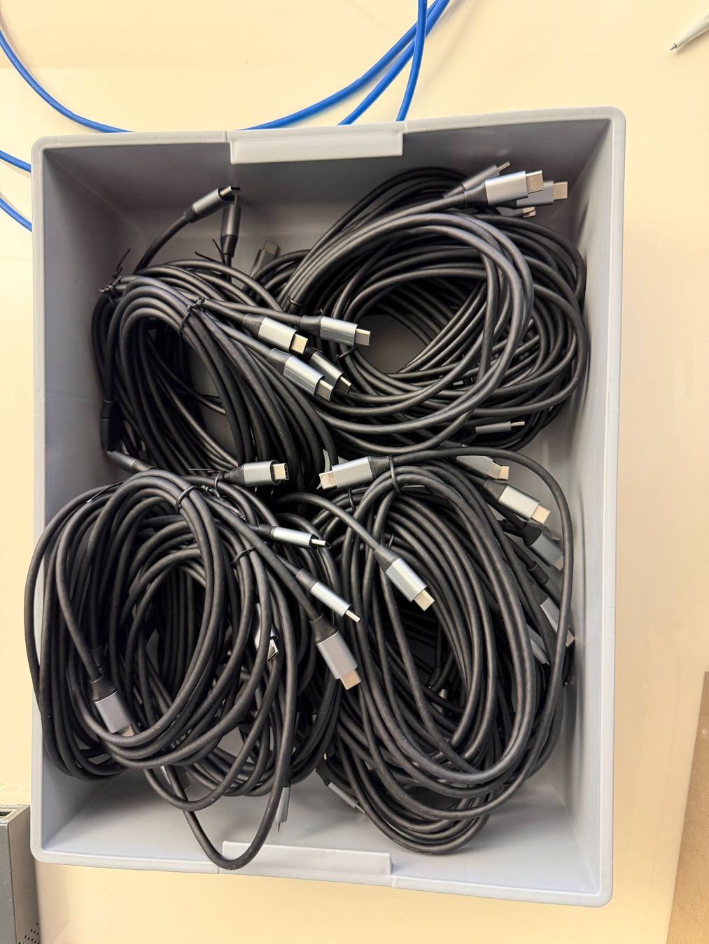 Câbles: 30x 2m USB-C zu USB-C Kabel – Neuf avec emballage d'origine à Zürich par mantis_tech 1