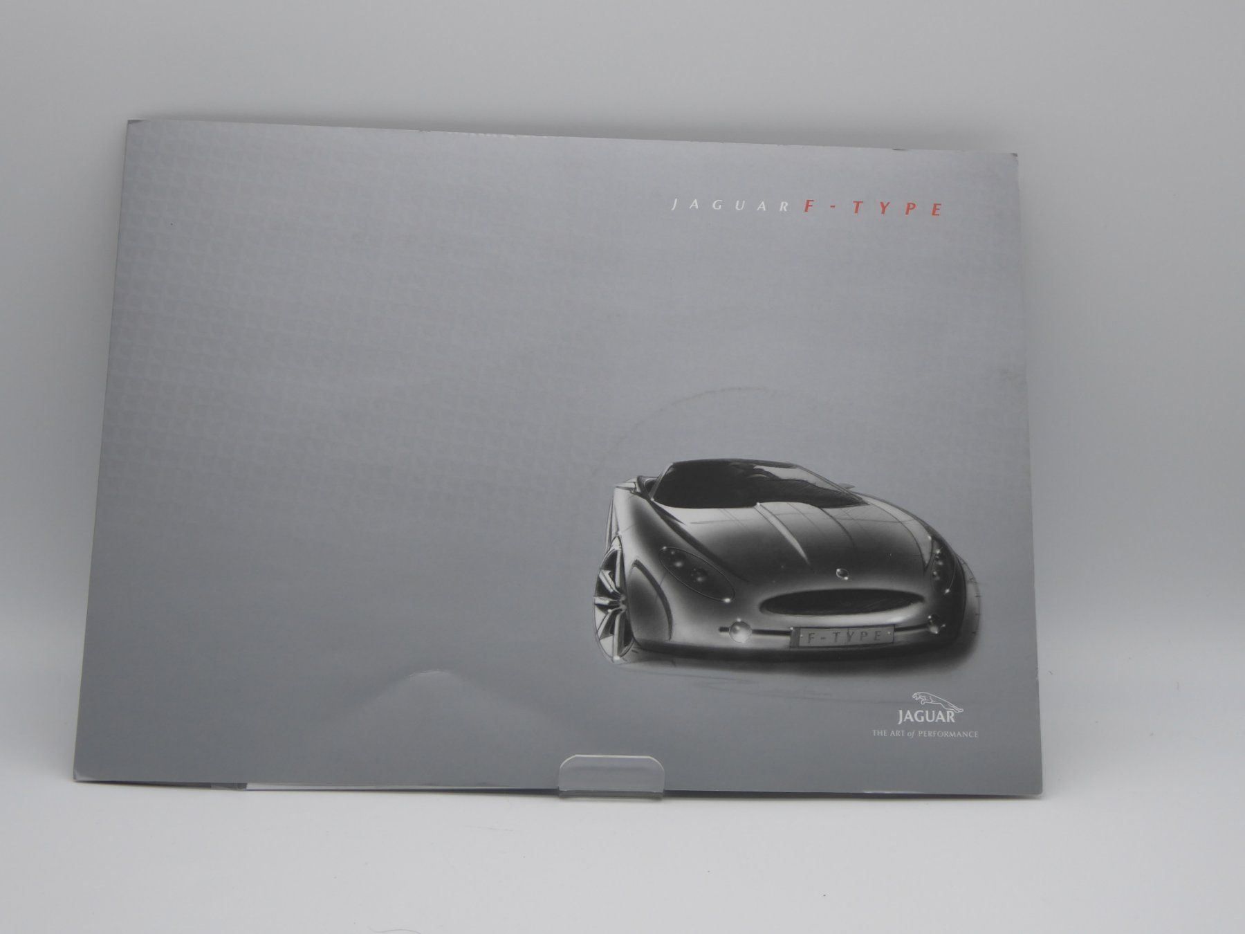 Documenti: Jaguar F-Type Pressemappe – Usato da Safenwil venduto da efclassics