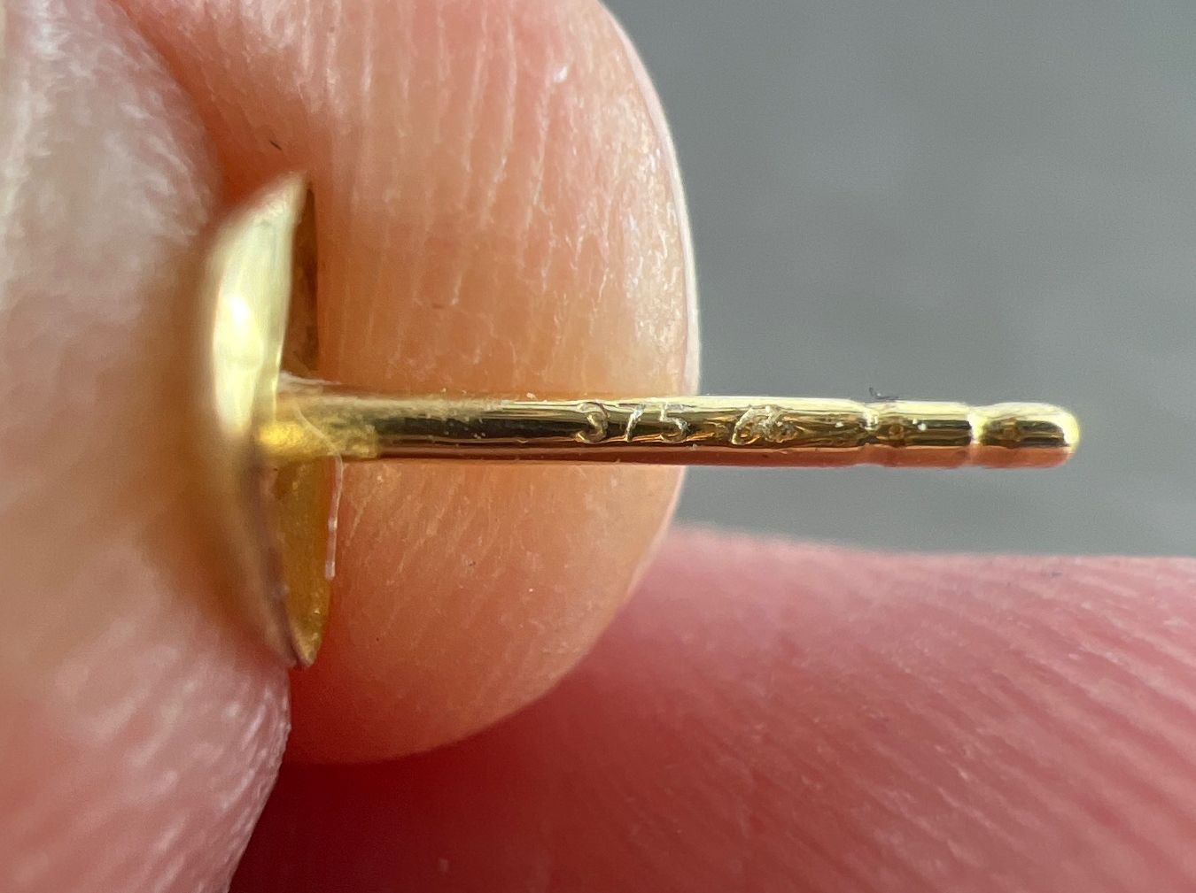 Orecchini pendenti & Orecchini a lobo: Ohrstecker 375 Gold – Usato da Niederuzwil venduto da leo_8857 2