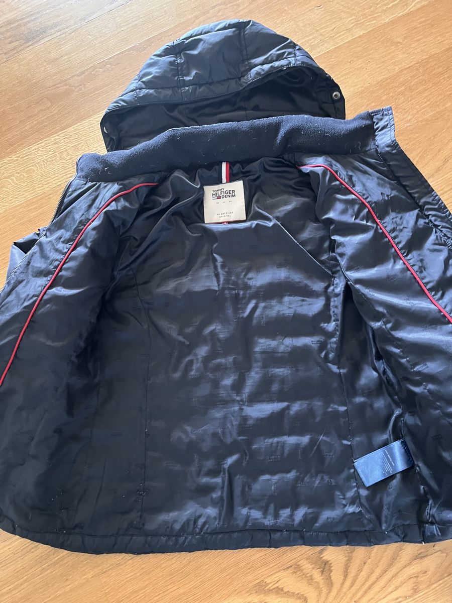 Tommy Hilfiger Giacche: Tommy Hilfiger Winterjacke, Gr. S, Dunkelblau – Usato da Zürich venduto da MariaSusanne 4