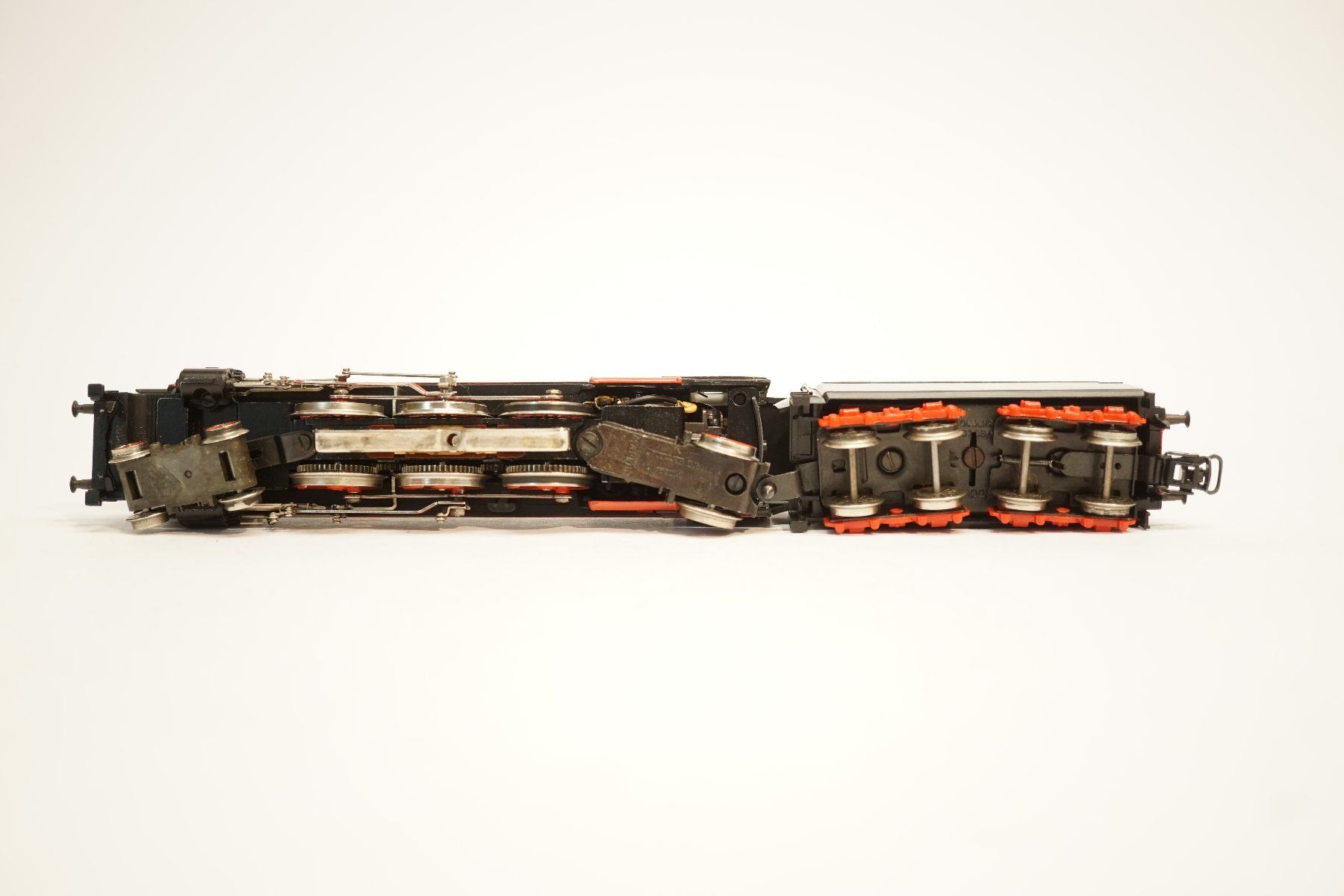 Märklin Modellini di ferrovie: 1å Märklin 3048 DB BR 01 Dampflok – Usato da Uetendorf venduto da tigermuegi 7