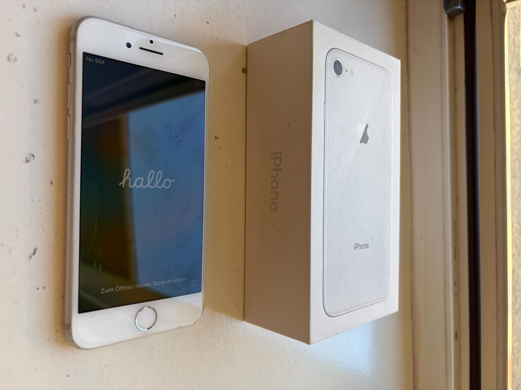 Apple Handys / Smartphones: iphone 8 64 GB – Gebraucht aus Zürich von Largra 1
