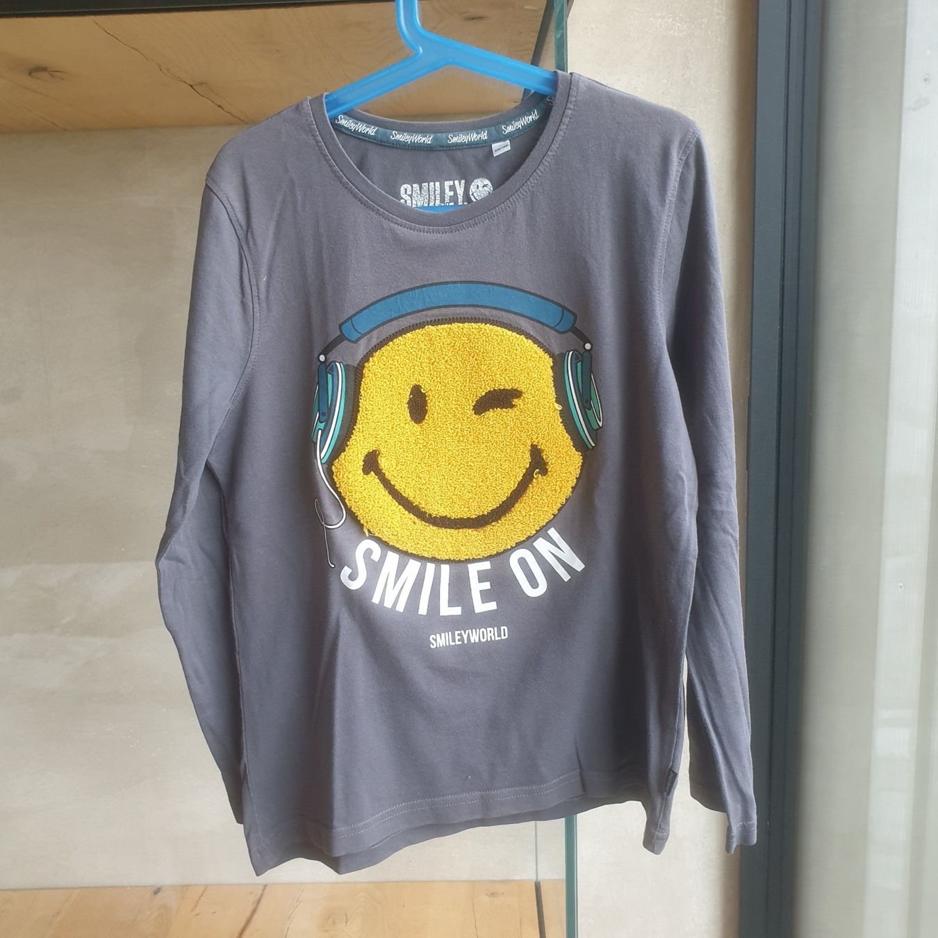 Pulls et sweat-shirts: 🐸 MEGA COOLER SMILEY PULLOVER Gr. 140 100% Baumwolle – Neuf (Voir description) à Môtier (Vully) par Frogs 1