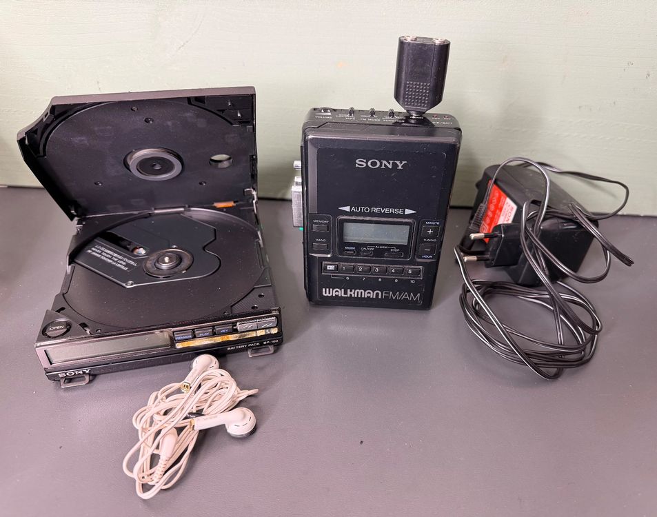 Sony Discman & Walkman FM/AM – Vintage Set (Gebraucht) in Otelfingen ...