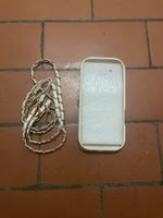 Handyhülle mit Kette, weiss - Top Zustand ! iPhone 17 Pro