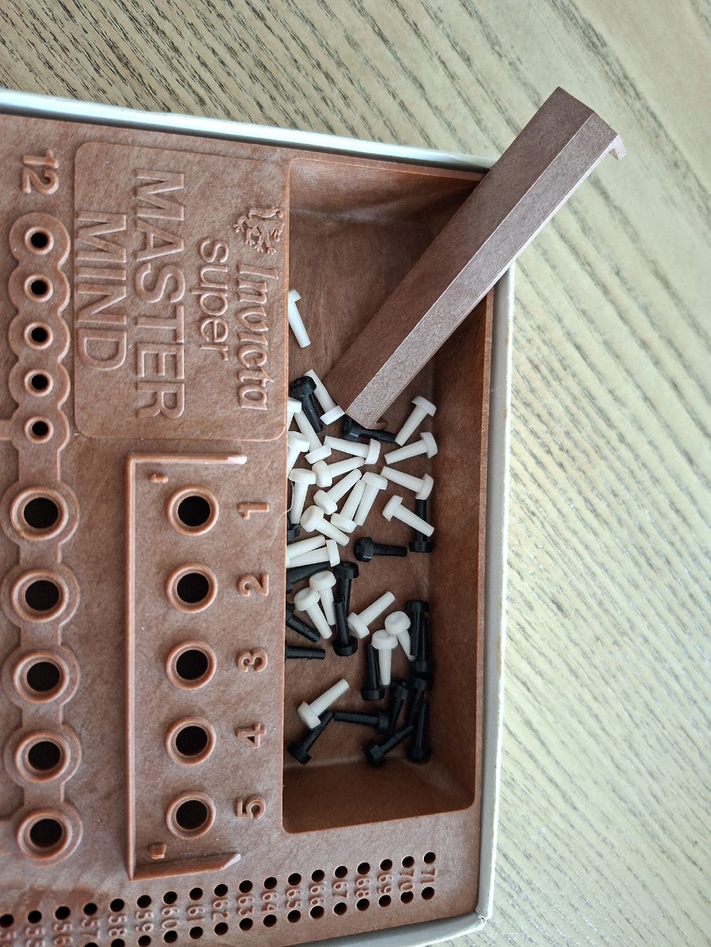 Invicta Giochi: Super Master Mind jeu de société Invicta vintage 1975 – Usato da Evilard venduto da emi_r6cd 4