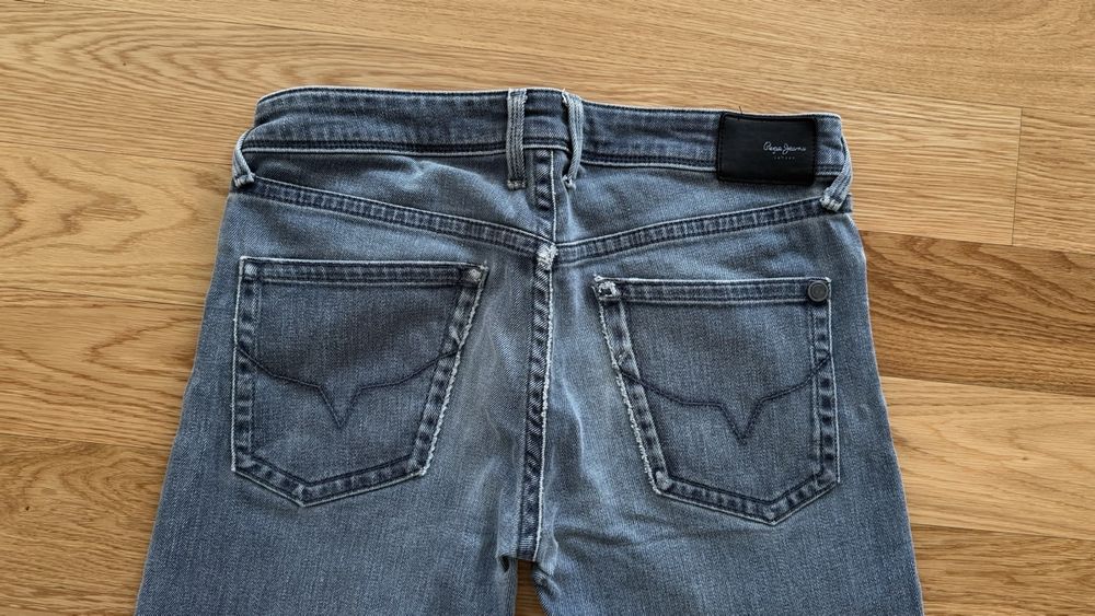 Pepe Jeans Jeans: Pepe Jeans Men’s Slim leg, 32, top Zustand – Nuovo (secondo la descrizione) da Schlieren venduto da Vita_Lyt 2