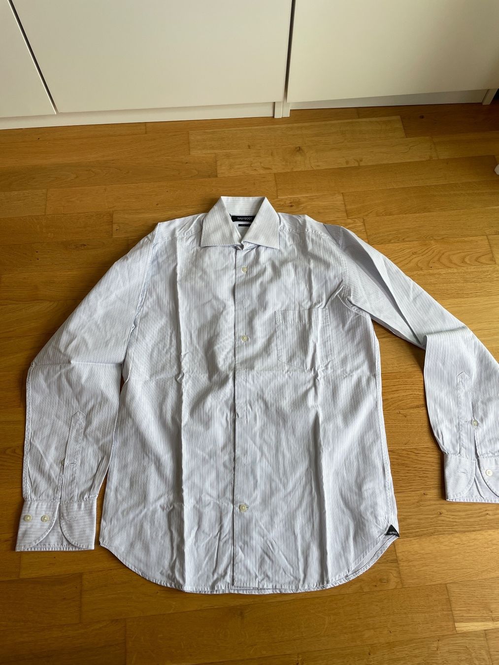 Navyboot T-shirt: 2x Navyboot Shirts slim line 37 size – Usato da Zug venduto da dim_np7l 5