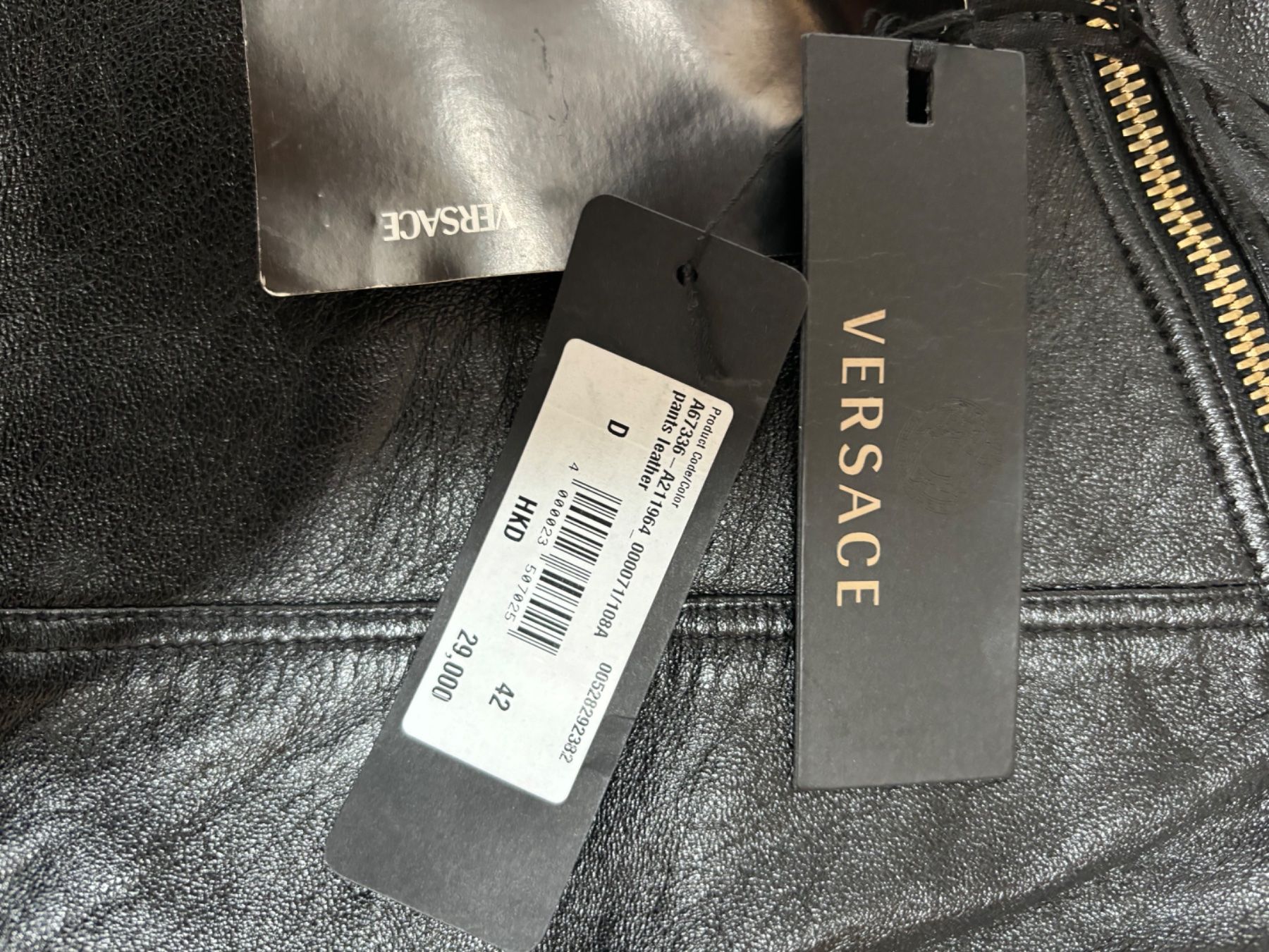Versace Pantaloni: Versace Lederhose, neu, Gr.IT 42 – Nuovo (secondo la descrizione) da Zürich venduto da fab.gr 1