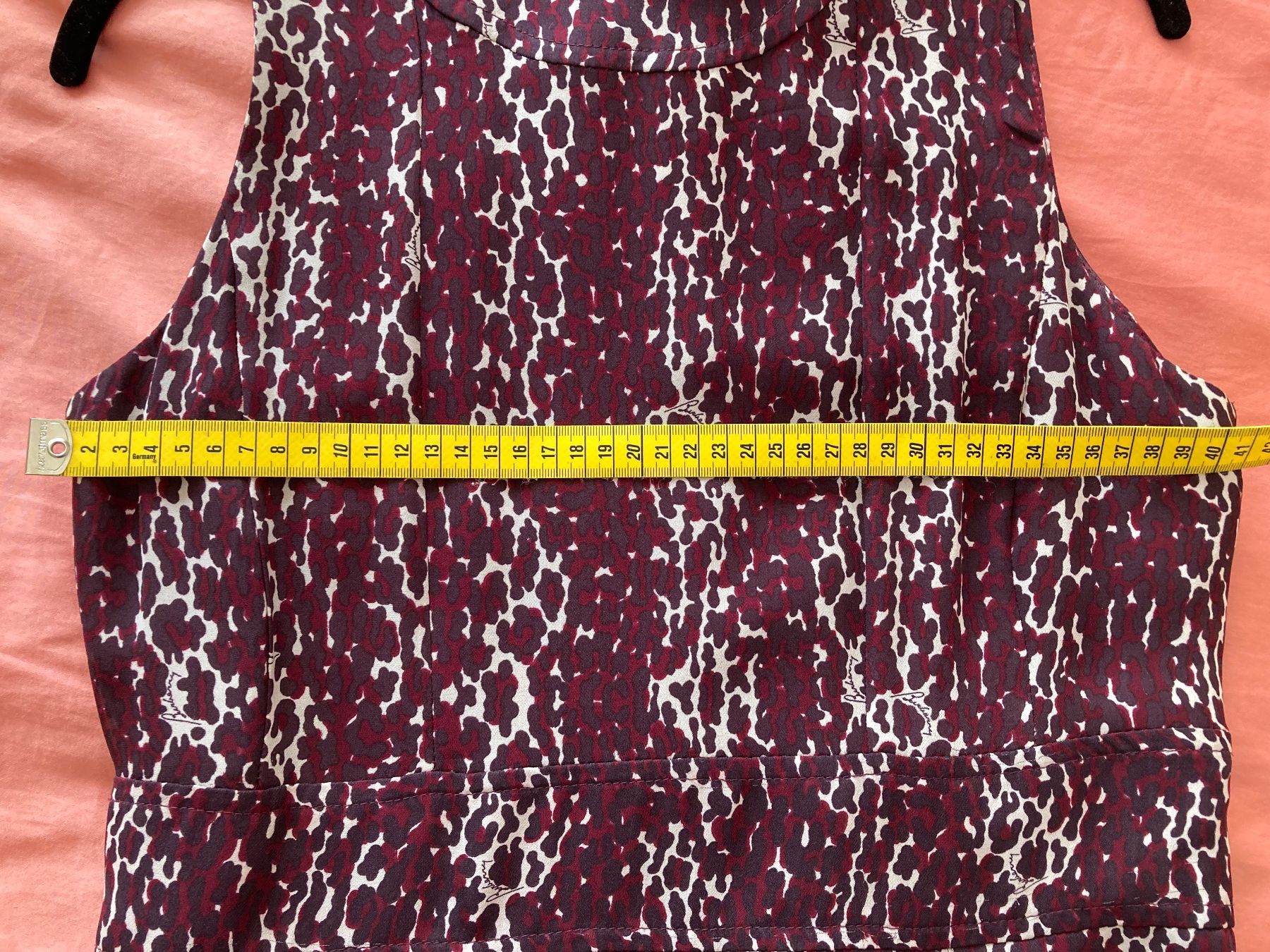 Burberry Vestiti: Burberry Seidenkleid – Usato da Bern venduto da umase39 4