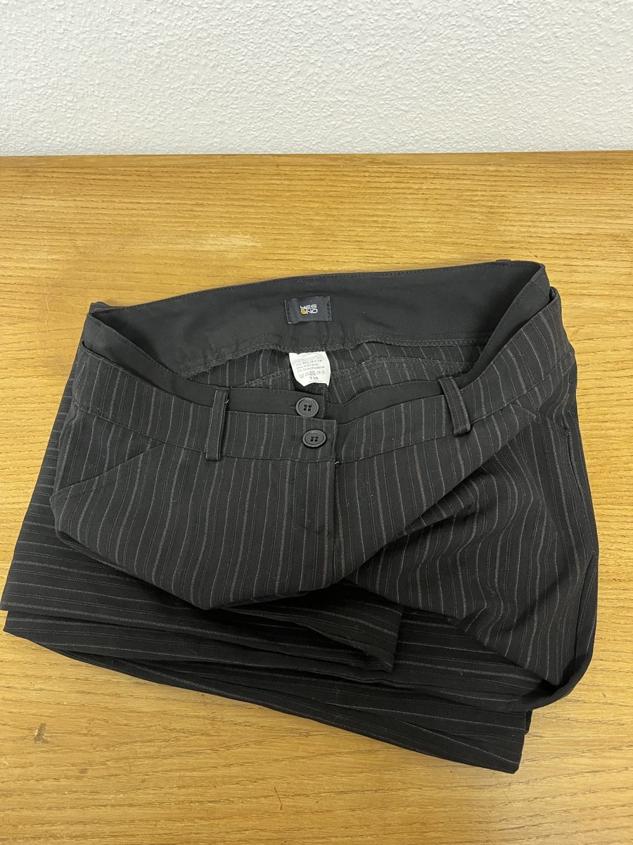 Yes Or No Pantaloni: Hose Yes or No Grösse 36 – Usato da Teufenthal AG venduto da Nanahu