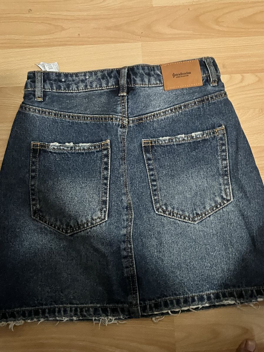 Stradivarius Gonne: Jupe en jean Stradivarius taille 34 – Nuovo (secondo la descrizione) da Biel/Bienne venduto da glaewynnshop 2