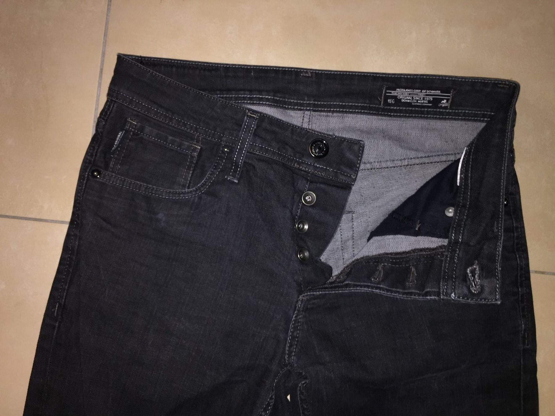 Jack & Jones Jeans: Jeans JACK & JONES  Taille/Grosse S – Gebraucht aus Cossonay-ville von Super-Price-Quality 2