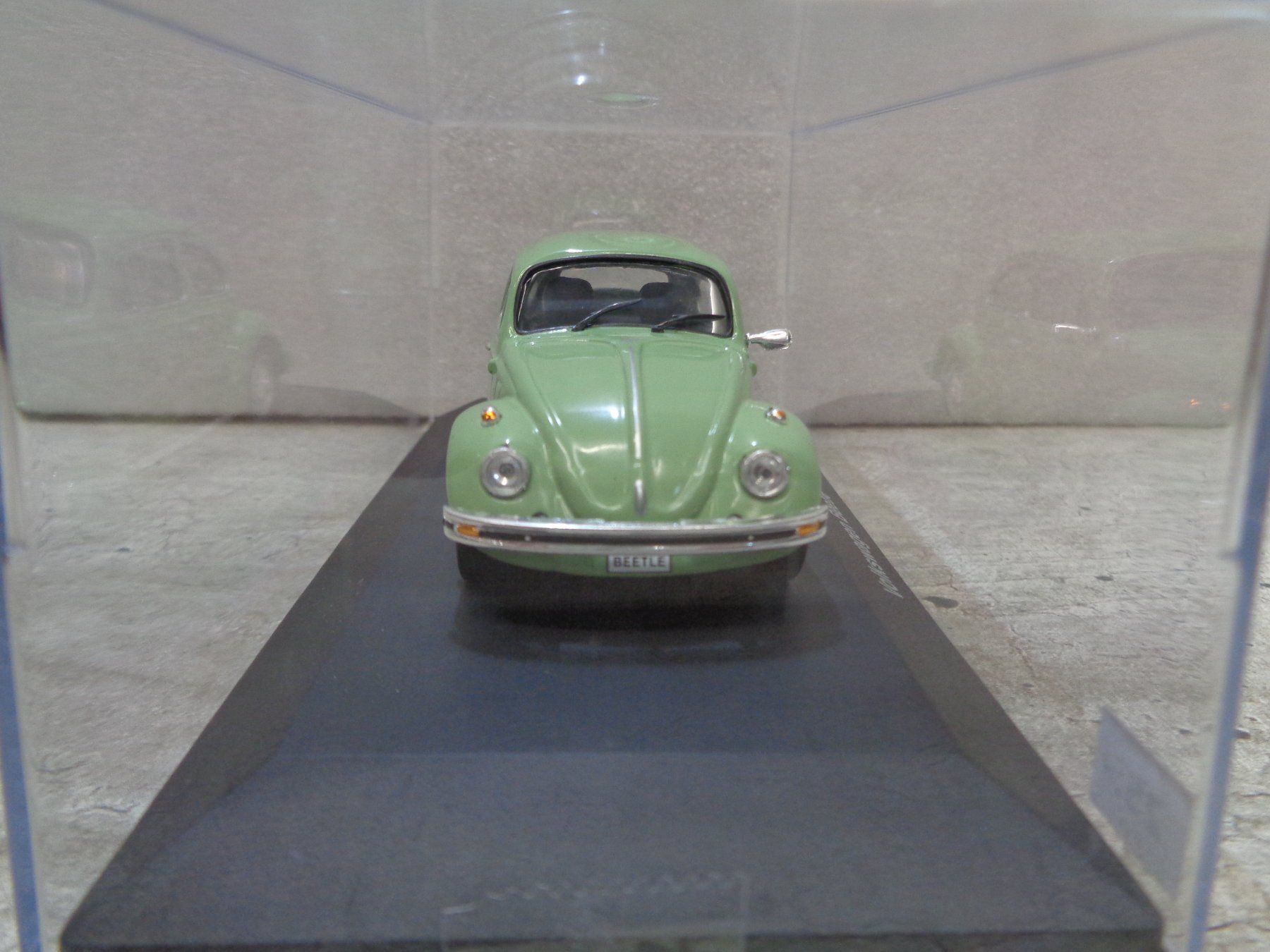 Volkswagen Modellautos: Hachette 1:43 Classic Car VW Cox Beetle 1972 – Neu und originalverpackt aus Reconvilier von rallycar 1