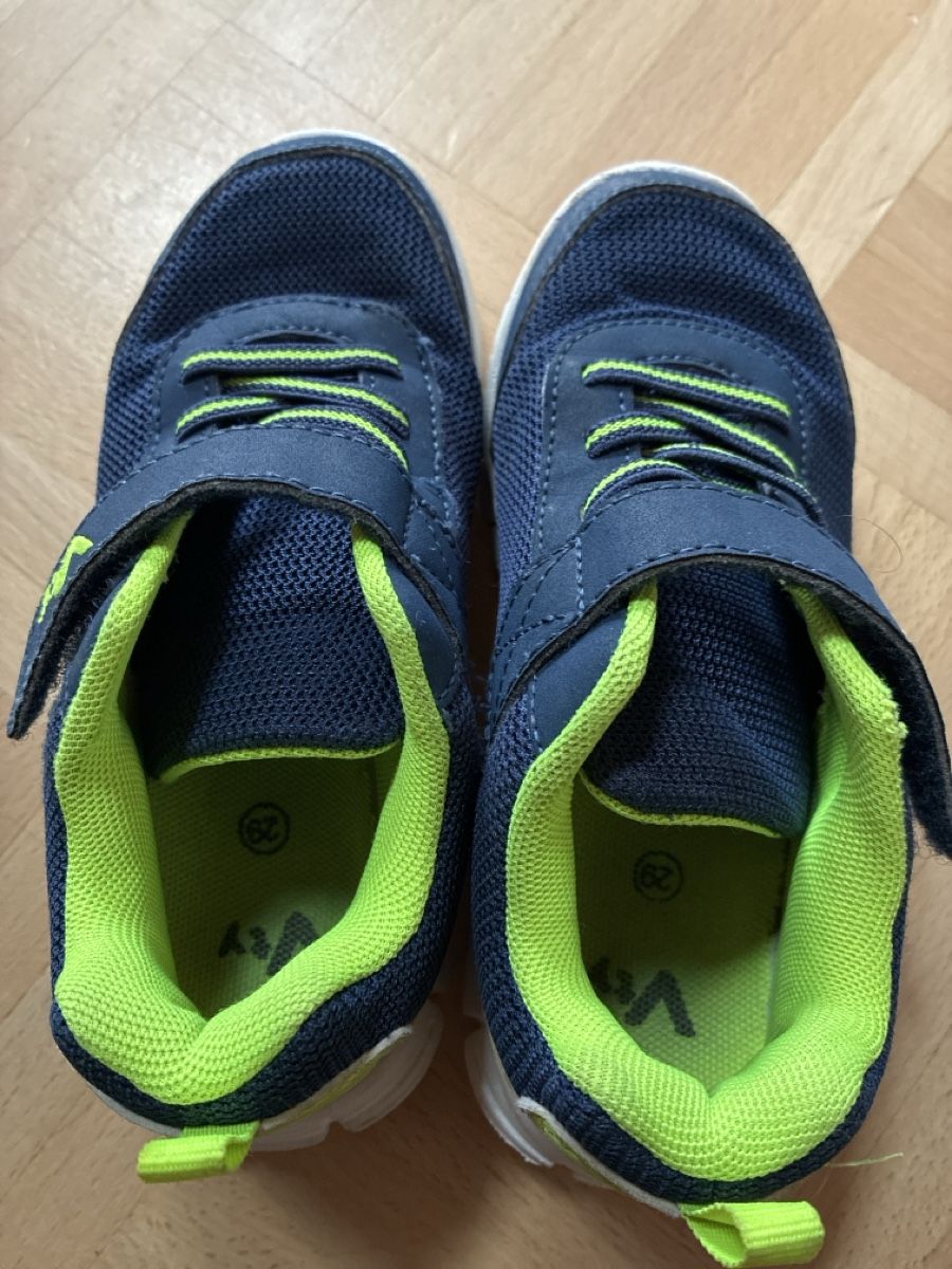 Chaussures garçon: Turnschuhe Jungs 29 – D'occasion à Lyssach par nadiast 2