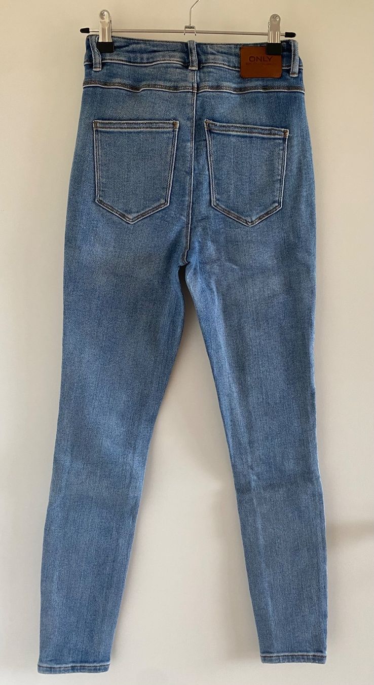 Only Jeans: ONLY high waist Jeans – D'occasion à Oberdiessbach par cor_2nrl 1