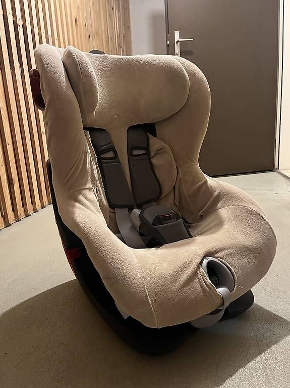 Seggiolini per auto: Britax Römer King II LS – Usato da Zug venduto da Play2008 3