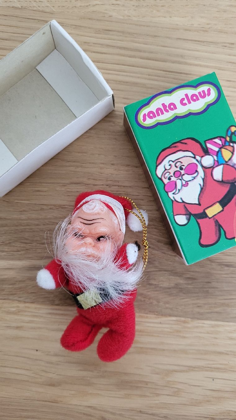 Figuren: Weihnachtsanhänger Nikolaus Retro – Gebraucht aus Strengelbach von maskil 2