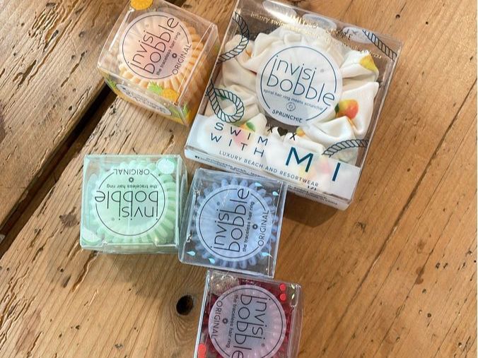 Accessori per capelli: Invisibobble Haargummis, diverse Farben! – Nuovo e nell'imballaggio originale da Diepoldsau venduto da bellepastell
