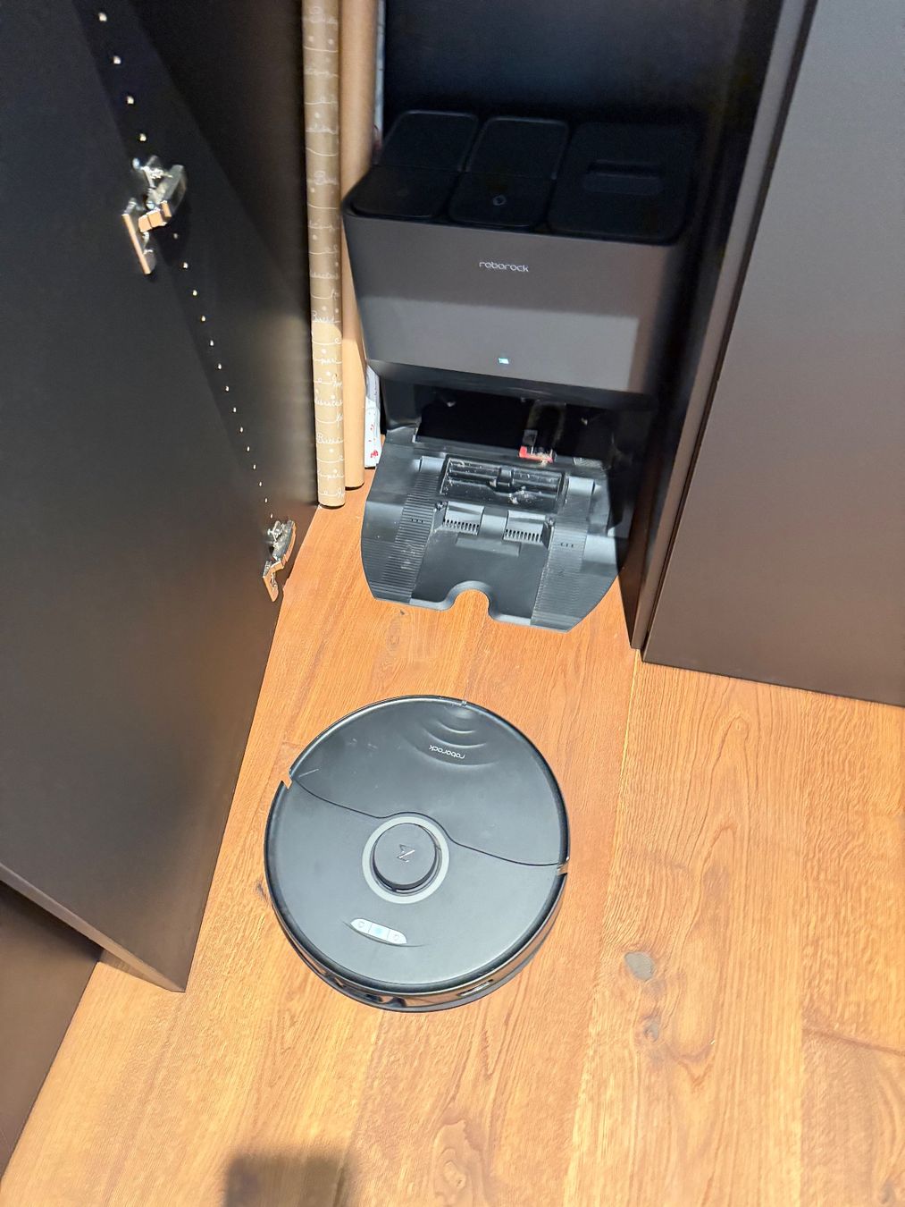 Roborock Staubsauger & Zubehör: Saugroboter Roborock S8 Pro Ultra mit Station – Gebraucht aus Zollikofen von Level_911 1