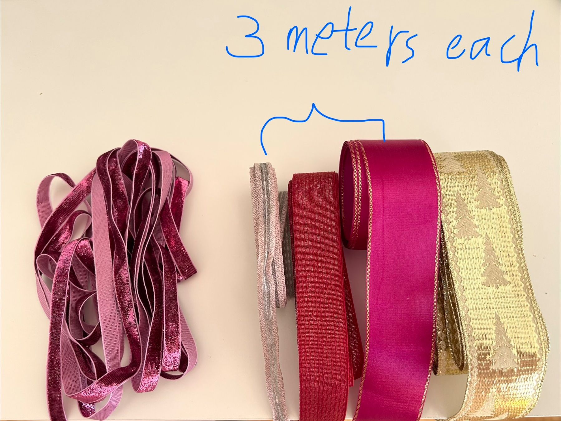 Nastri decorativi: Geschenkbänder / Ribbons - 4 meters in total for 1 Fr – Nuovo e nell'imballaggio originale da Basel venduto da lau_982w 7