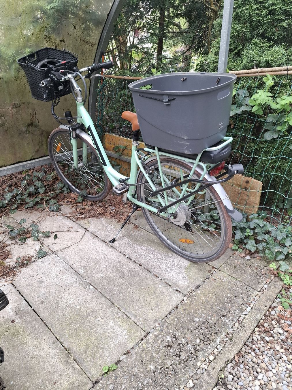 Biciclette: e velo – Usato da Bern venduto da lisa053 1