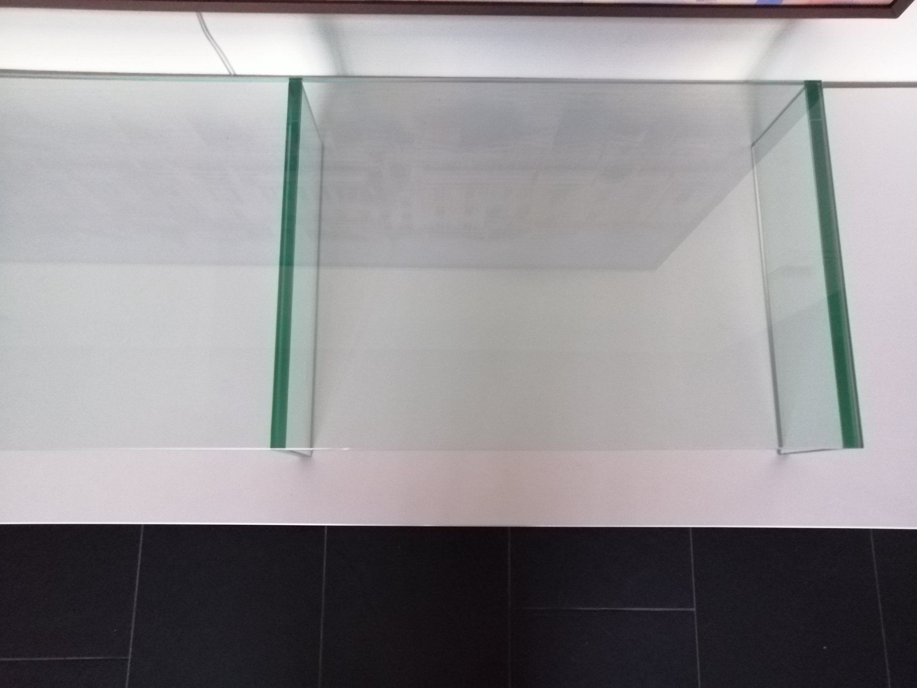 TV Möbel: Fernsehmöbel aus Glas – Gebraucht aus Thal von Chinev 4