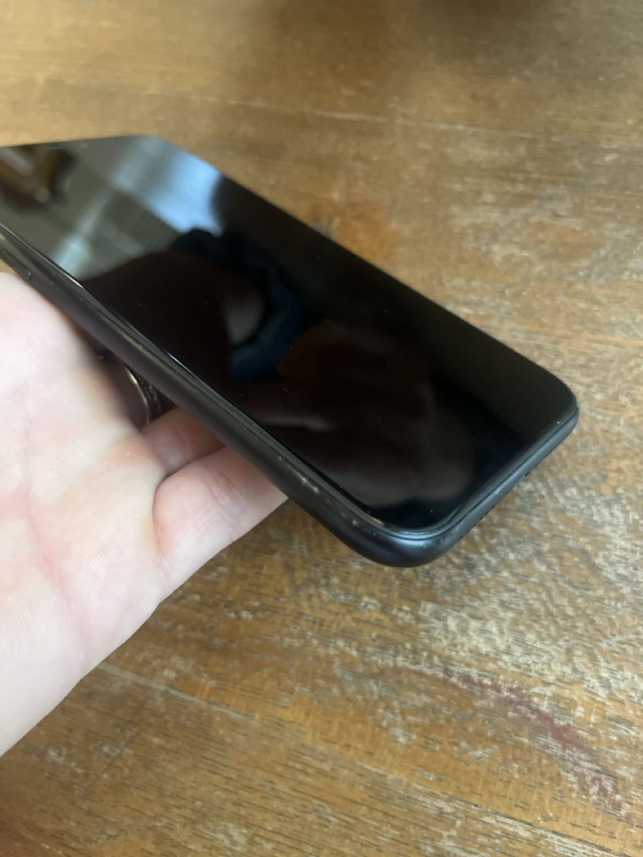 Apple Portables: iPhone XR noir 64Go – D'occasion à Porrentruy par Owen01 4