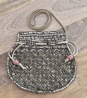 Handtasche  / Abendtasche Perlen und Pailletten schwarz-gold