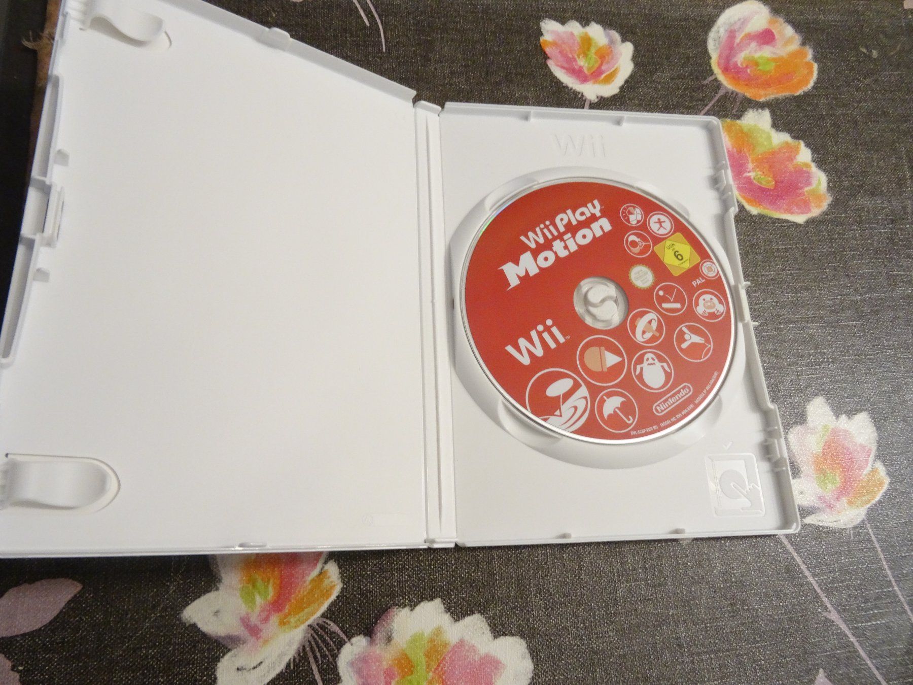 Nintendo Spiele: WII Play Motion WII – Gebraucht aus Olten von  1