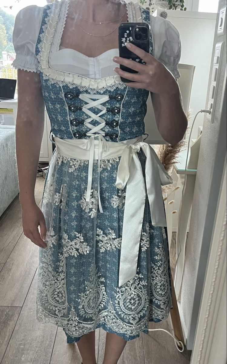 Kleider: Neues Marken Dirndl, blau/weiss, Gr. 34 – Neu (gemäss Beschreibung) aus Trimbach von jul_t9bn 8