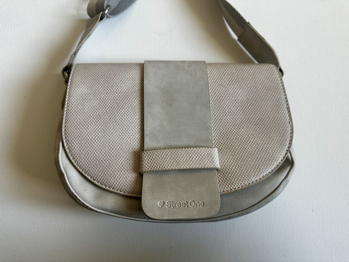 Taschen für Damen: Street One Tasche - Hellgrau – Gebraucht aus Rorschach von car_wbc5 1