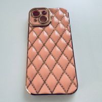Luxus Schutzhülle Cover Case Etui in Rosa für iPhone 15