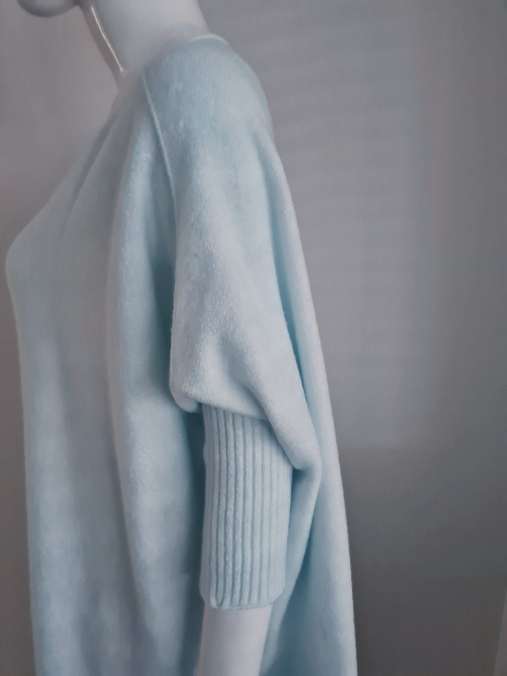 Maglioni & Felpe: Pullover Oversize, Gr. L, locker leicht kuschelig – Usato da Schaffhausen venduto da Catboot01 1