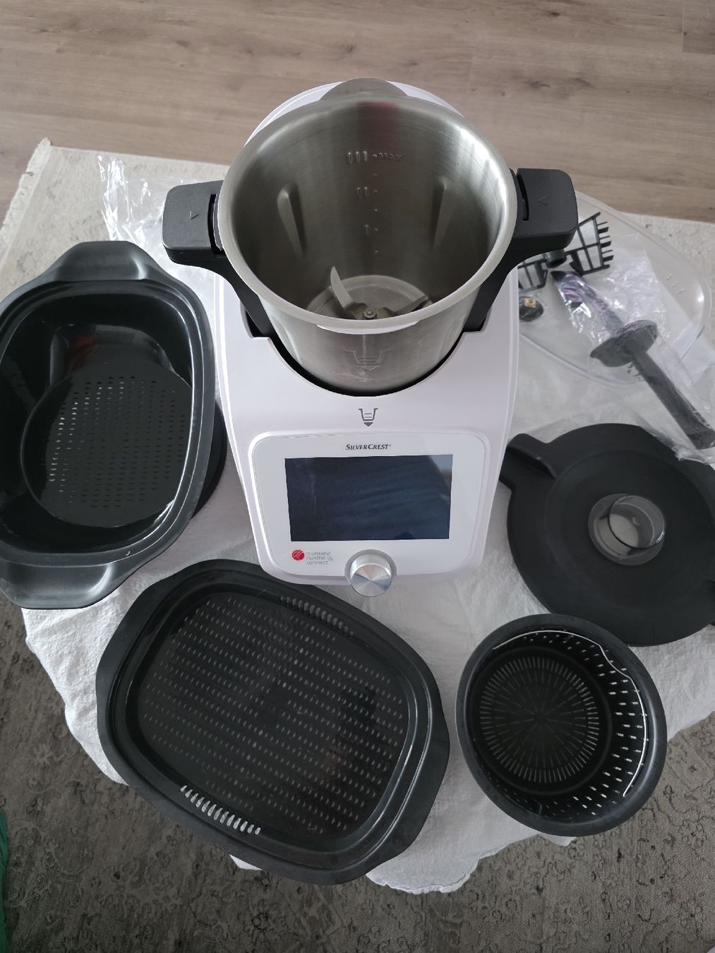 SilverCrest Elettrodomestici da cucina: Monsieur Cusine – Usato da Bettlach venduto da ros_7v68 2