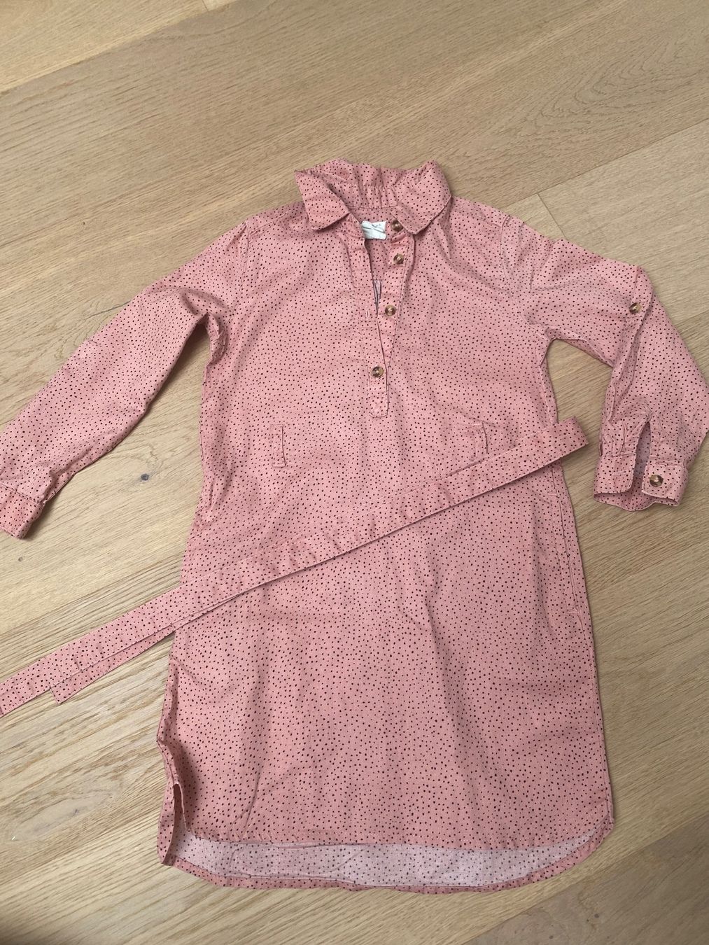 H&M Vestiti & Gonne: Schönes Kleid Gr.110 H&M – Usato da Arnegg venduto da Not2Miss