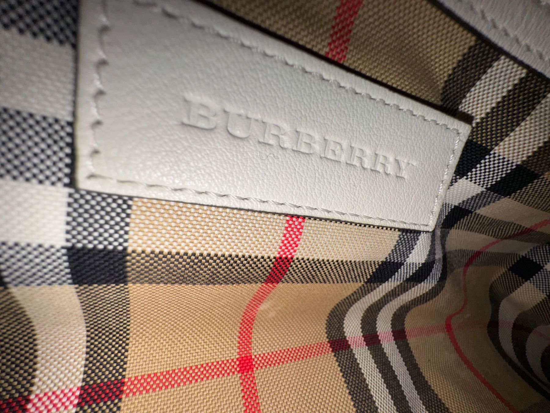 Burberry Borse: Burberry Tasche – Usato da Herisau venduto da eli_27nh 8