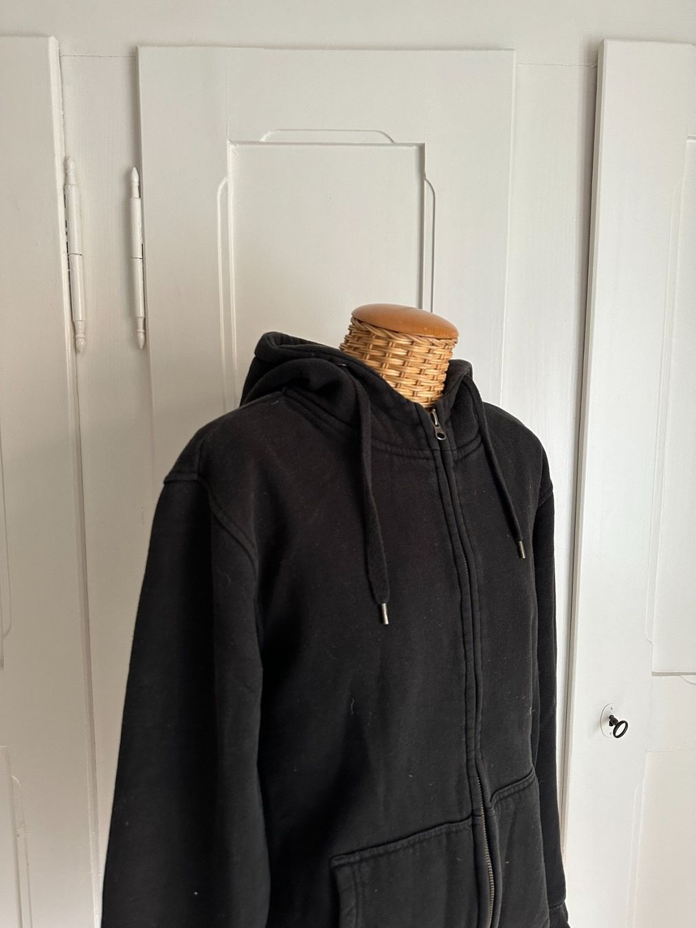Giacche: Hoodie Sweatjacke schwarz - S – Usato da Zürich venduto da Diazaio 1