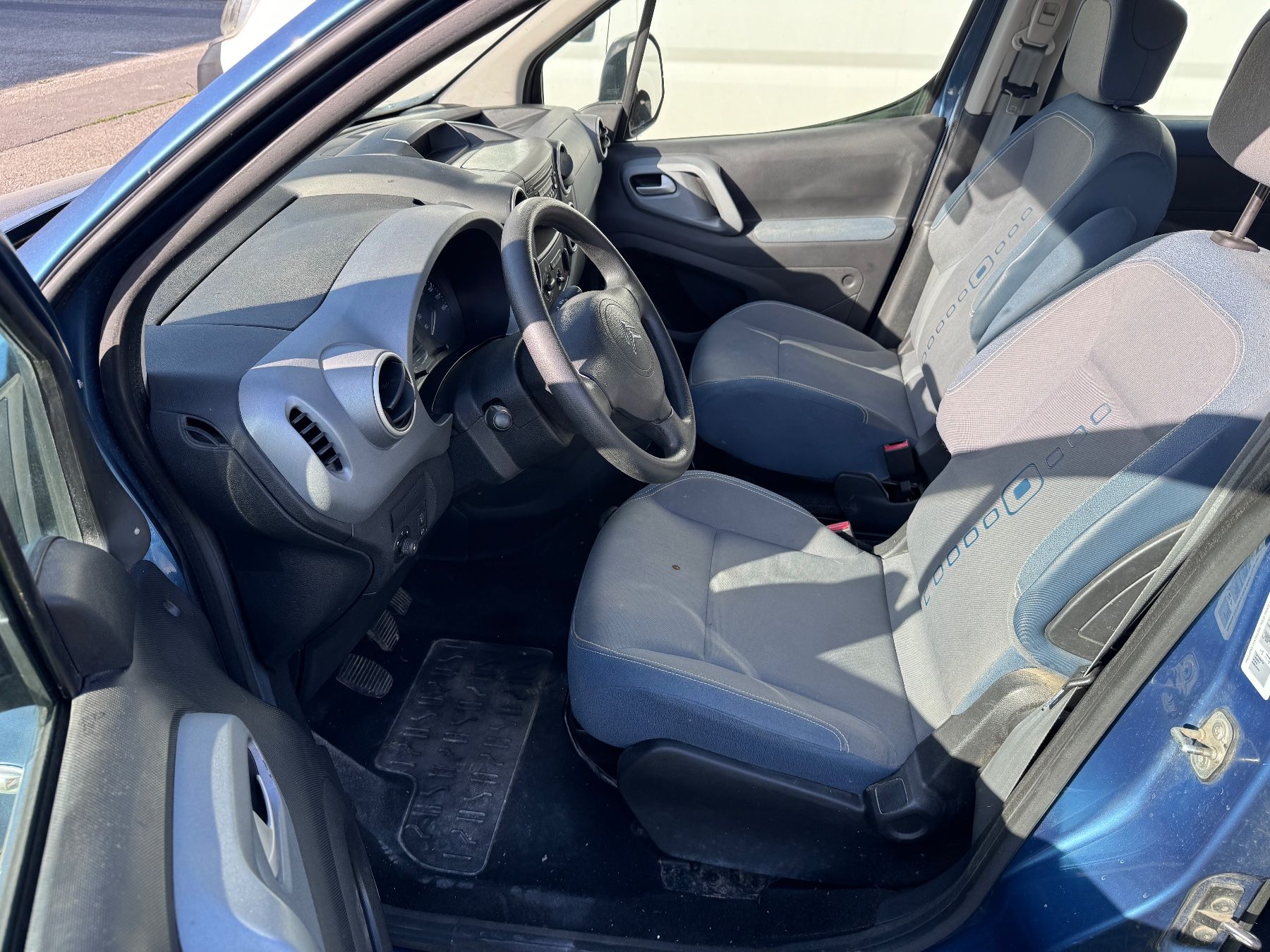 Citroën Automobili: Citroën Berlingo Multispace 1.6i – Usato da Montagny-Yverdon venduto da fva42 8
